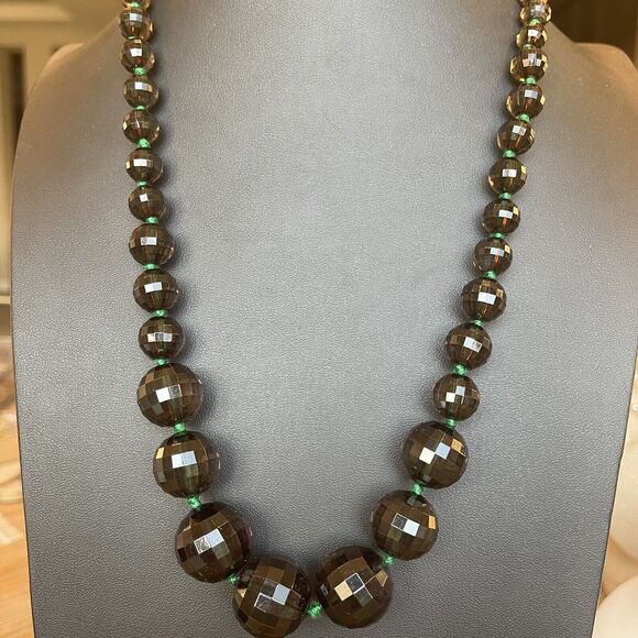VTG Kenneth Jay Lane KJL Necklace Dark Green Lucite Graduated Faceted Beads - Picture 1 of 4